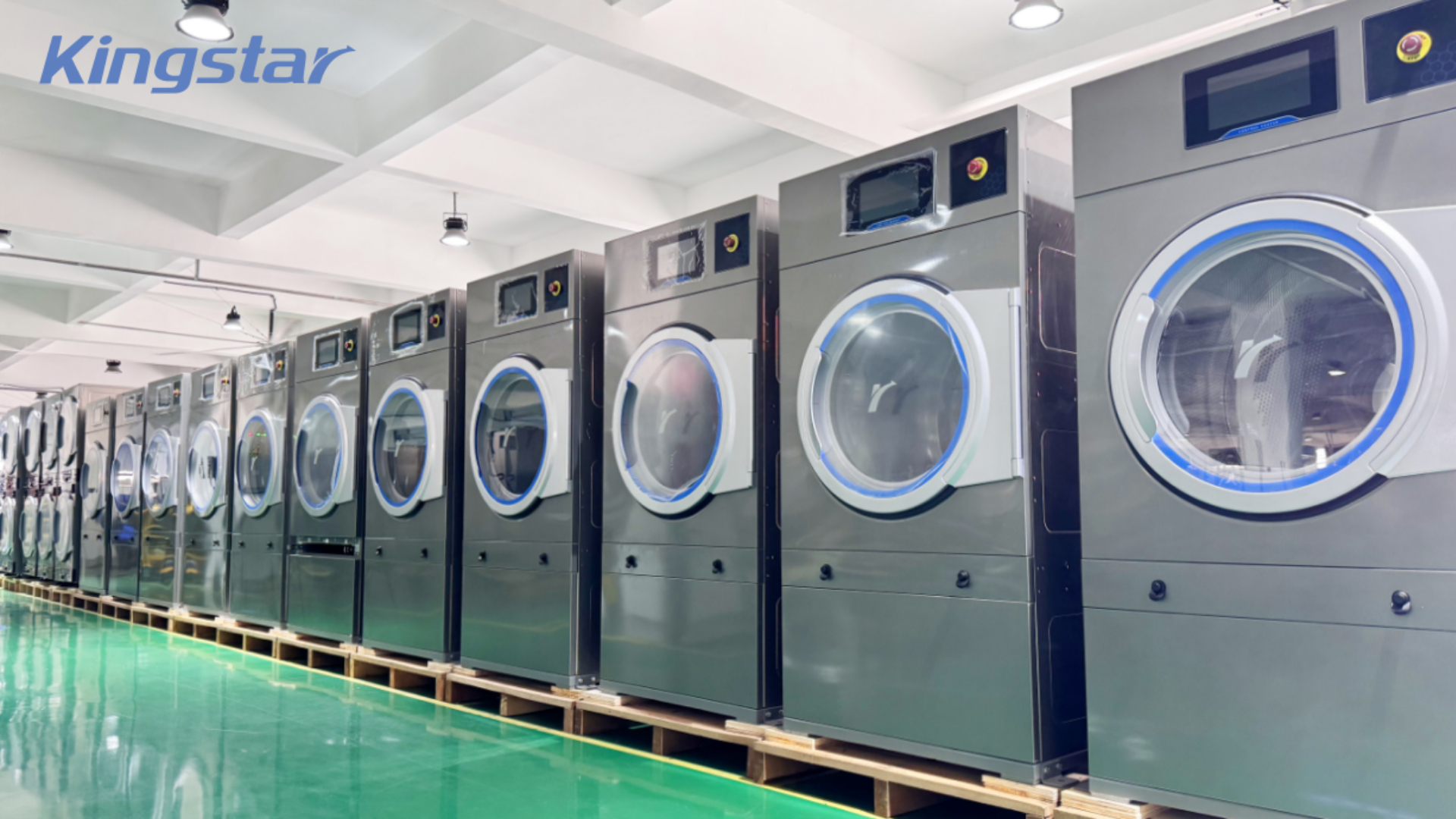 Kuinka pesulat pesevät flanellin oikein: Elegantti kankaiden herrasmies